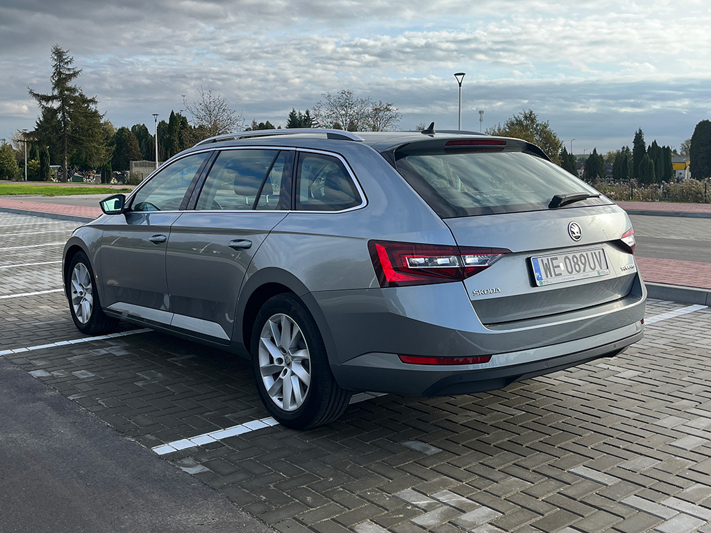Skoda Superb Kombi Ambition 3