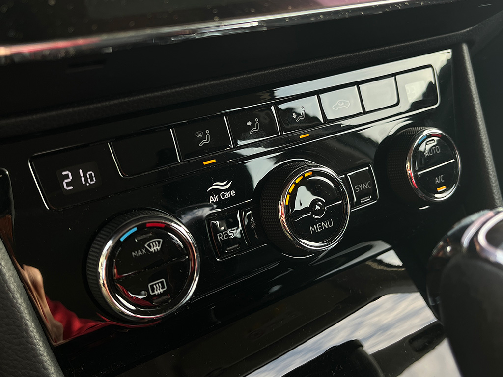 Skoda-Superb-Kombi-Ambition-7