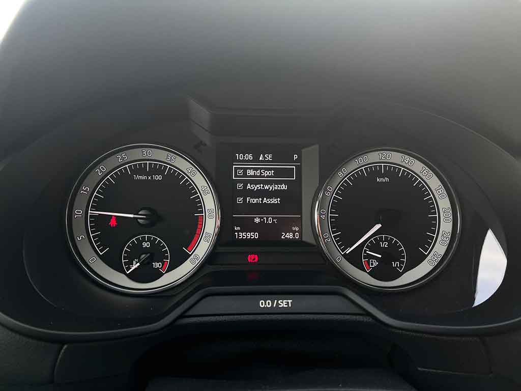 Skoda-Superb-Kombi-Ambition-7