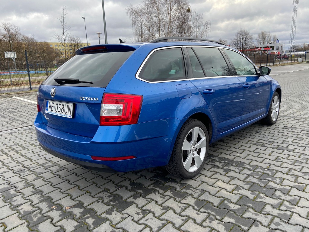 Skoda Superb Kombi Ambition 1
