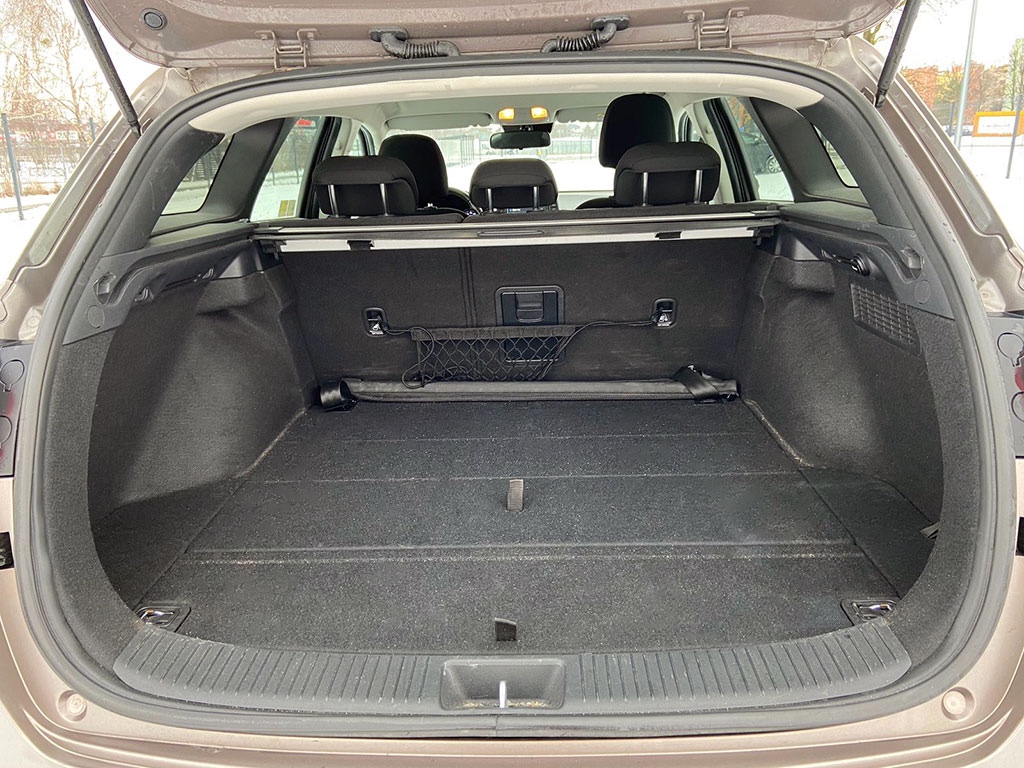 Skoda-Superb-Kombi-Ambition-9
