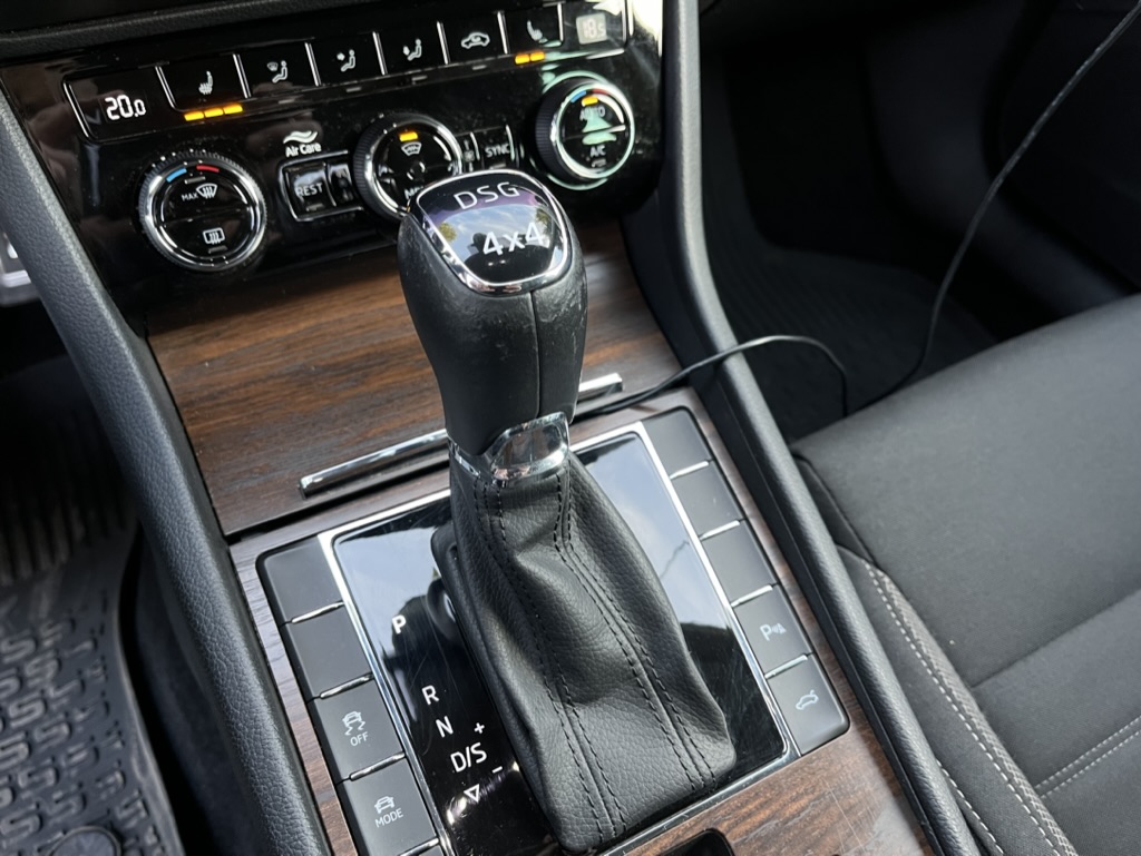 Skoda-Superb-Kombi-Ambition-8