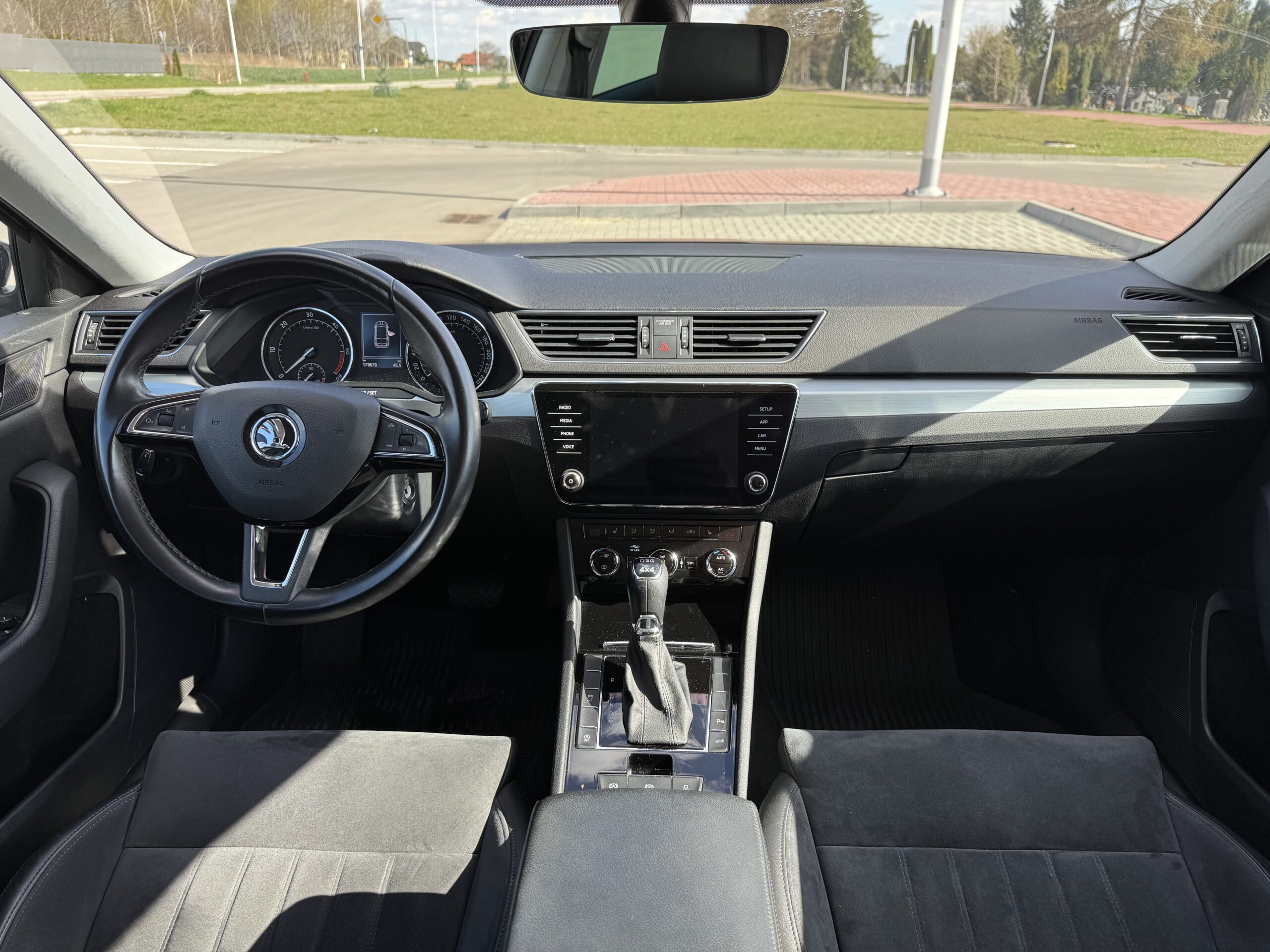 Skoda-Superb-Kombi-Ambition-4